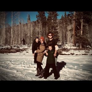 Meet your Posher, Aliska